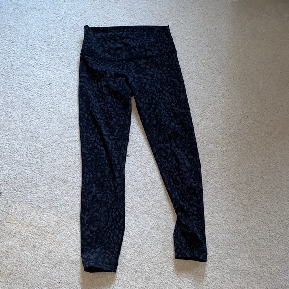 Lululemon Wunder Under leggings